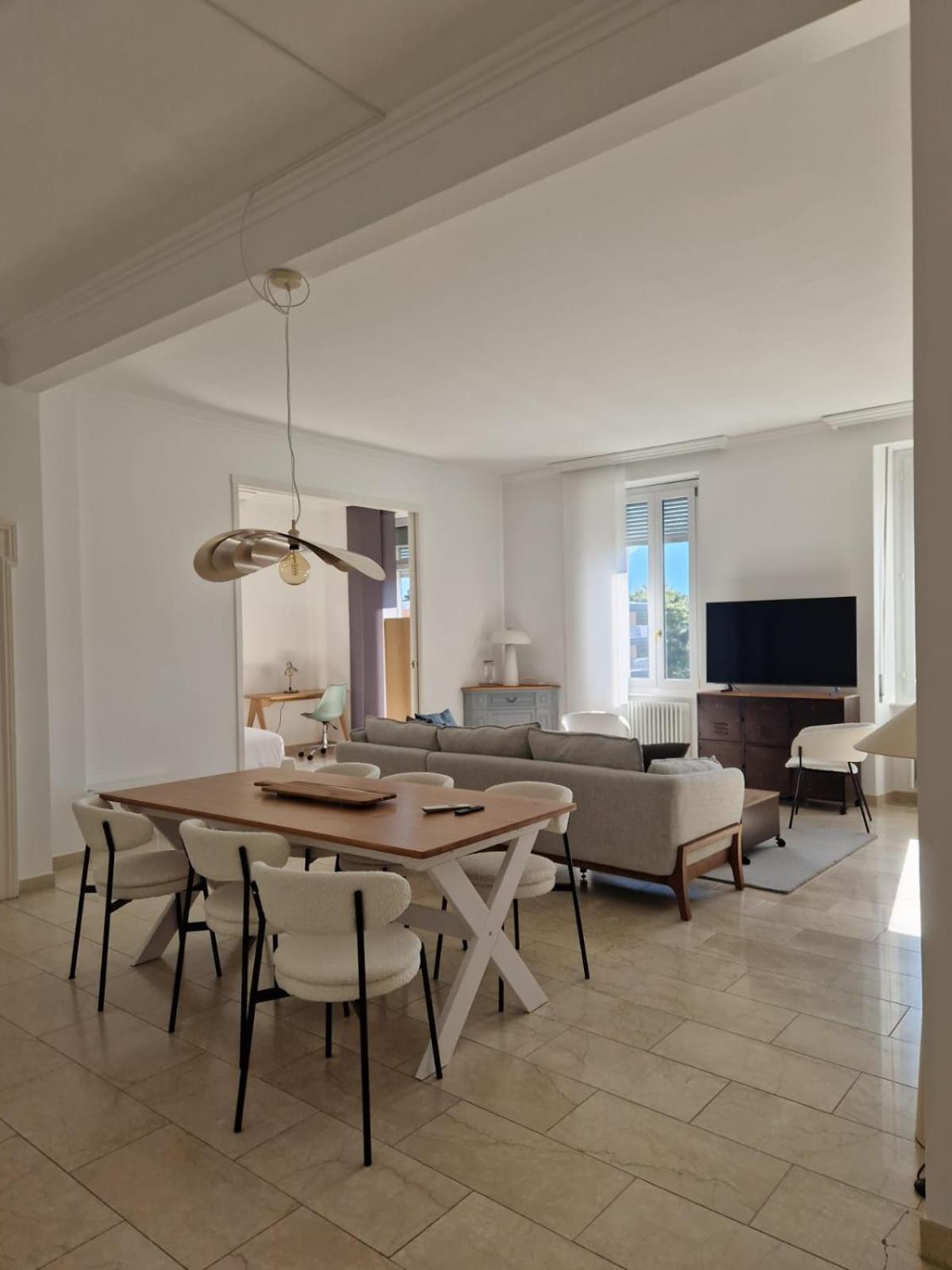 Villa Magnolia - High Standing Floor Locarno Zewnętrze zdjęcie